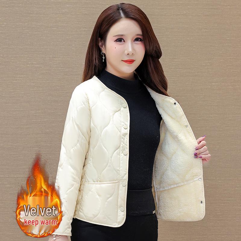 

2023 Женская приталенная теплая короткая куртка на плюшевой подкладке для осени/зимы 3XL (Recommended 135-150 lbs)