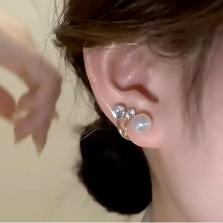Korean Pearl Earrings, Niche Design, High-end Sense, One Pair of 2022 New Trendy Temperament Earrings