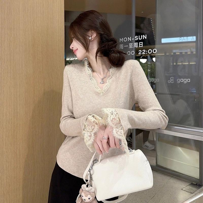 Andy Velvet Washing Water, Korean Sweet Girl Lace V-neck Knitted Sweater Women's Autumn and Winter Inner Sweater