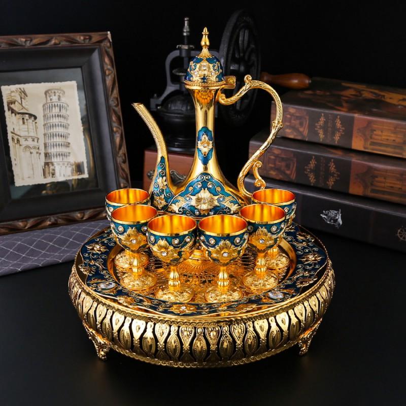 Elegant Zinc Alloy Barware Set 8-Piece Vintage Inspired Serving Home Dining Table Decor