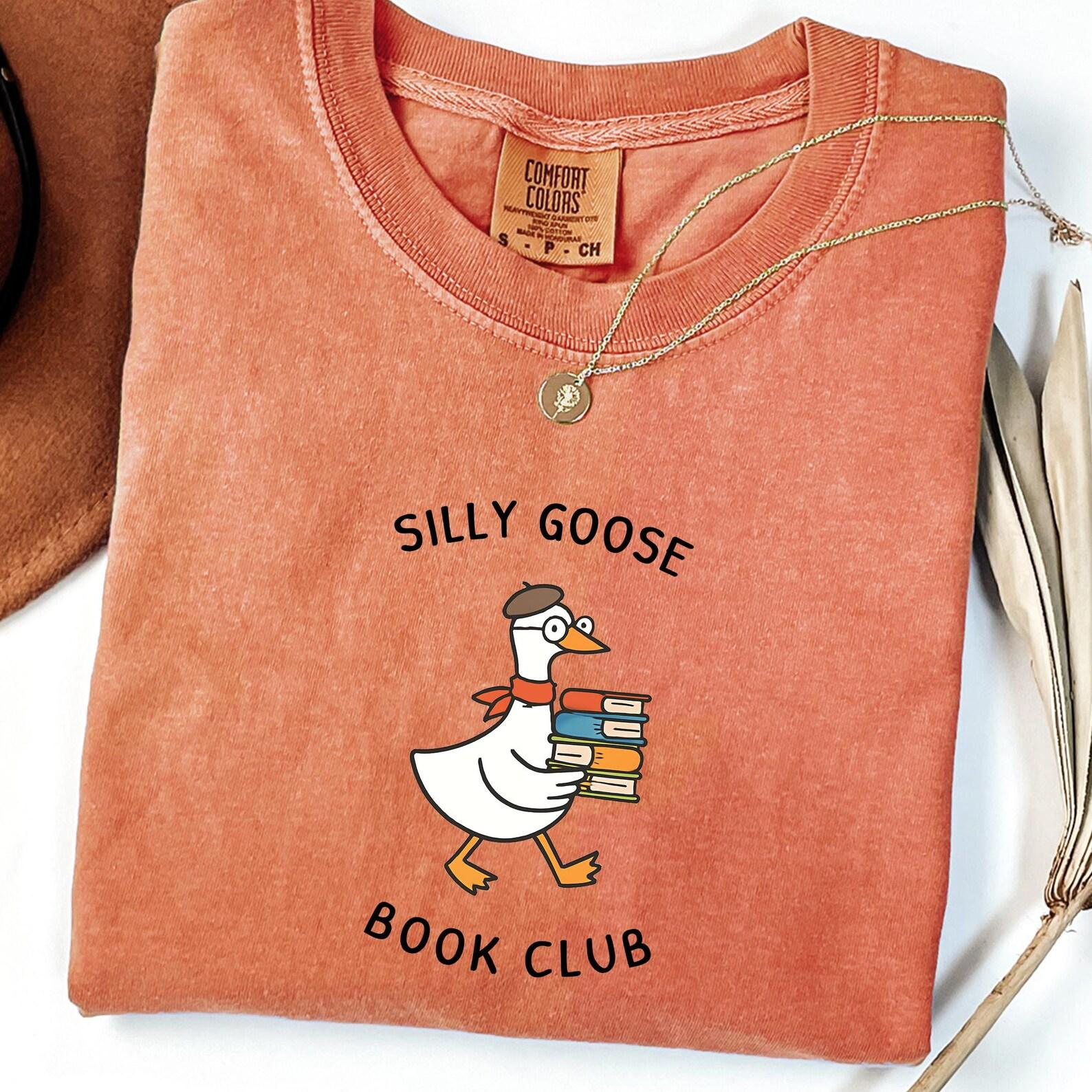 Silly Goose Book Club T-Shirt: Comfort Colors Reader Tee S