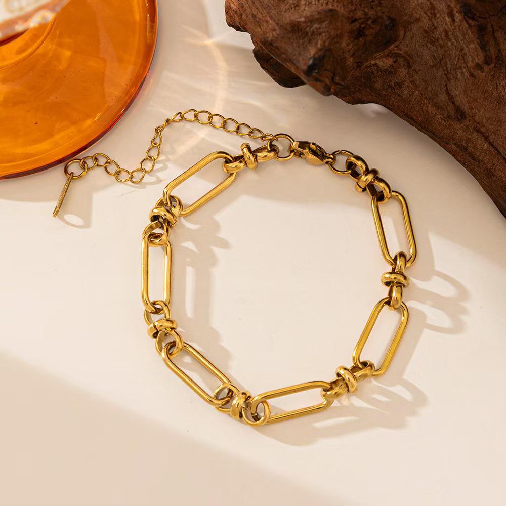 18K Gold Trendy Cuban Link Necklace: European & American Style, Non-Fading, Fashionable Personalized Chain, High-End Jewelry.