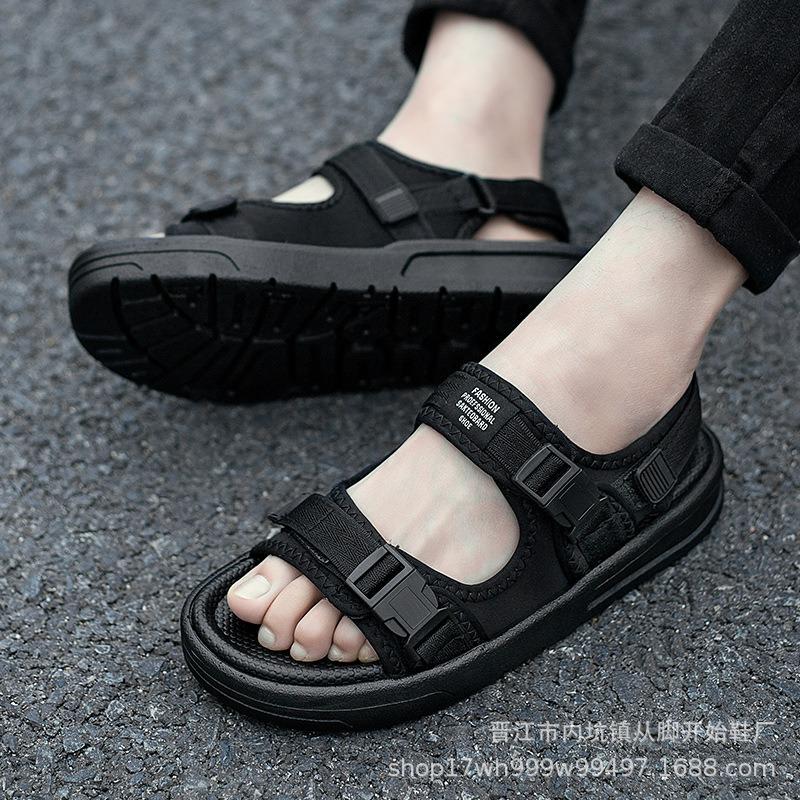 For the New Summer Korean Version of Casual Trend Personalized Men's Beach Sandals