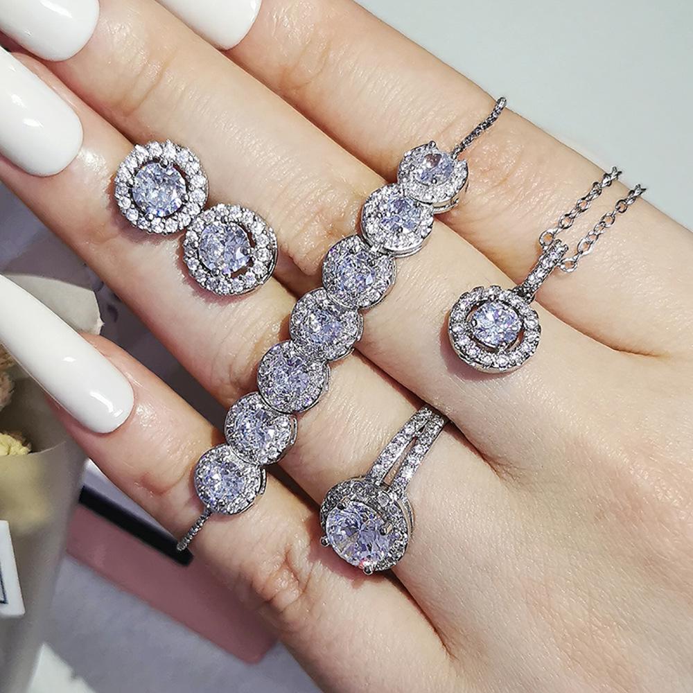 

High-End Women s Trendy Four-Piece Fashion Set - J6389