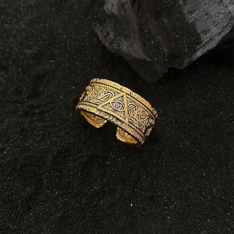 Sophisticated Antique Gold Adjustable Ring For Women With Unique Geometric Zircon Design