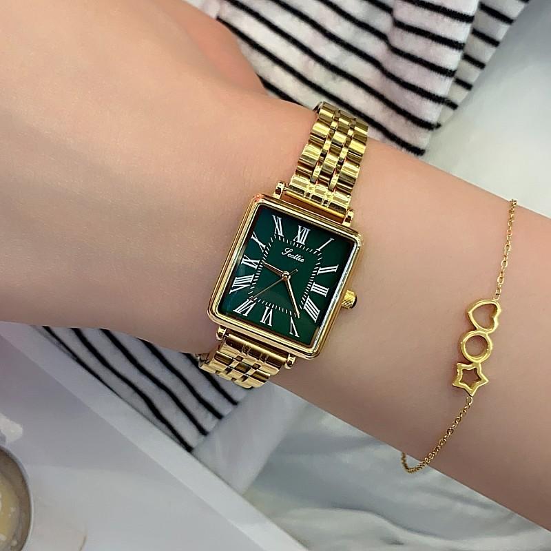 Square Roman Retro Watch Women S Temperament Simple Fashion Small Dial Wind Stainless Steel Strap