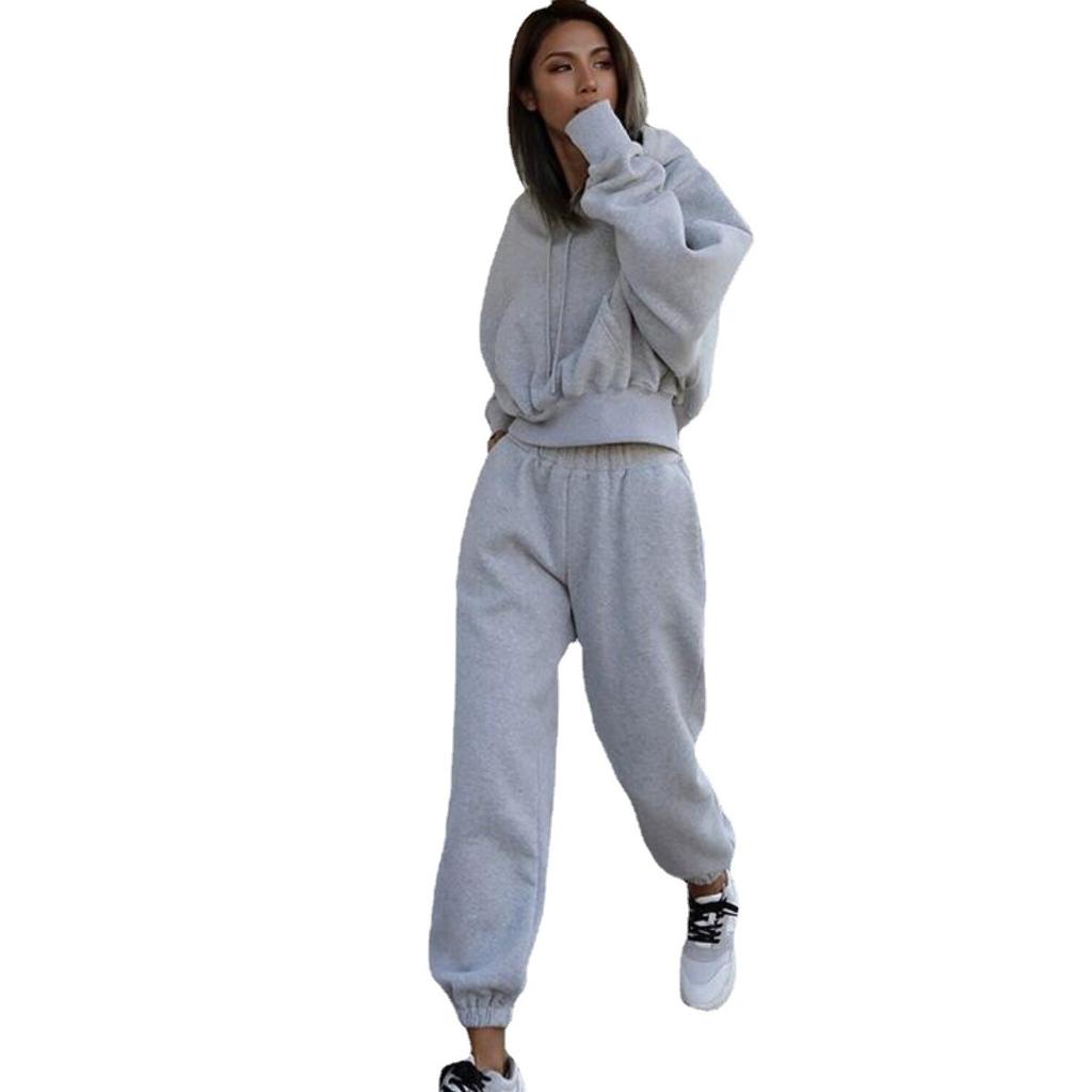 Abbigliamento da donna, Abbigliamento casual, Felpa con cappuccio, Capispalla, Abbigliamento sportivo, Abbigliamento da donna