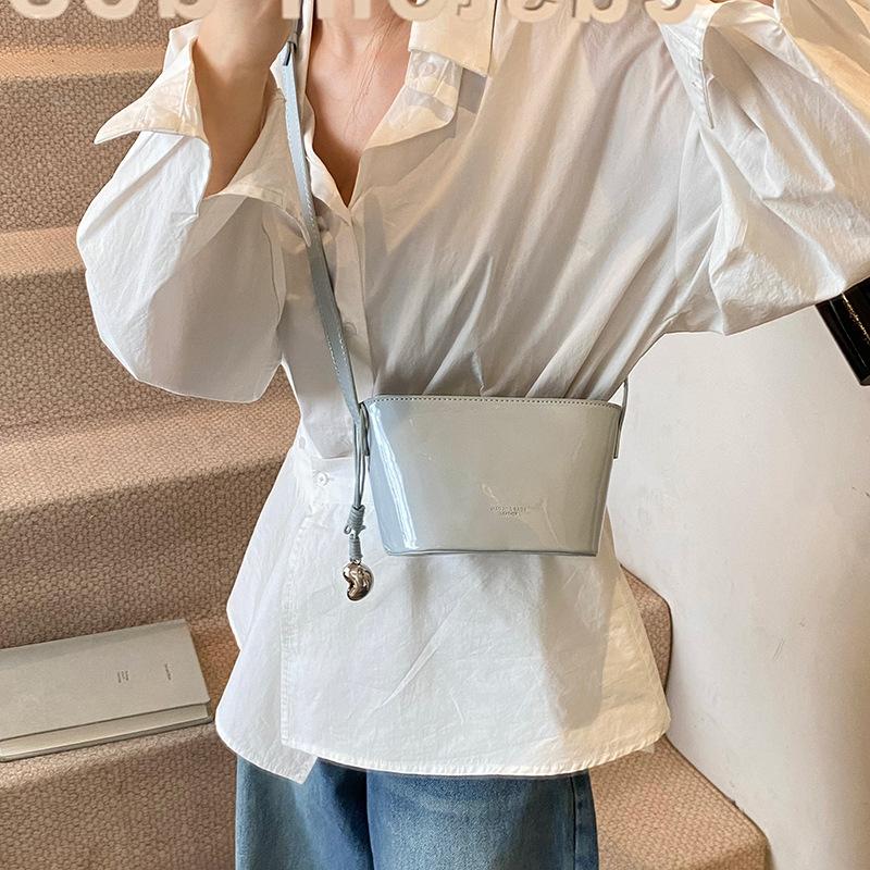 Premium Foreign Style Lychee Pattern Portable Bucket Bag Women'S Trend Versatile Shoulder Messenger Bag