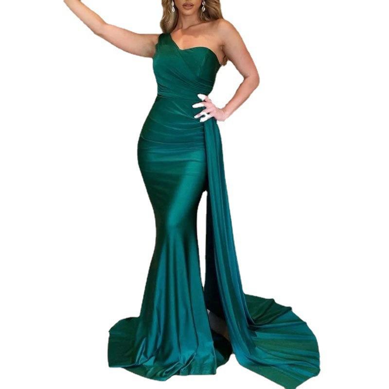 Europäische und amerikanische Abendkleider sexy Satin schlicht Fishtail Einzelschulter Tube Top Kleid Damen