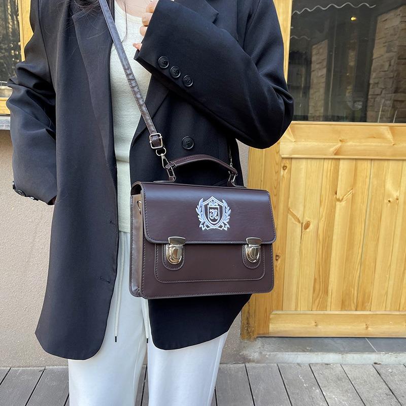 Vintage British College Style High Texture Backpack Popular New Shoulder Messenger Bag Commuter Backpack