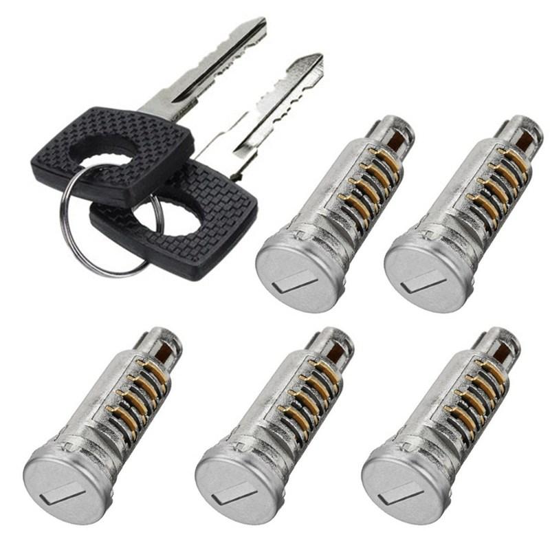 6707600205 Set de cinci butucuri de încuietoare pentru ușă cu 2 chei identice pentru LT Mercedes Sprinter Vito W638 Orice ușă Nou-nouț