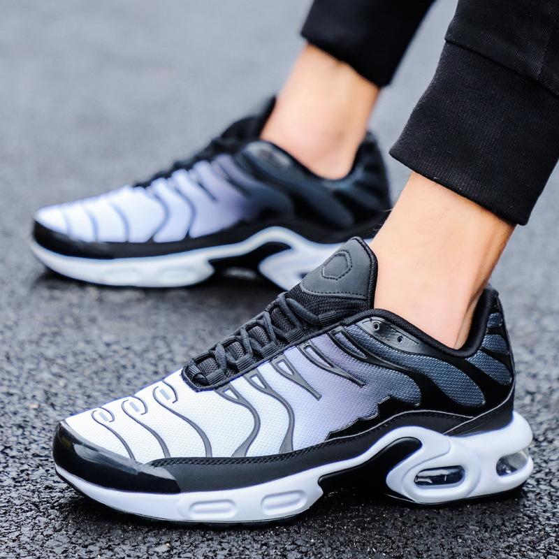 Frühling atmungsaktive Herrenschuhe trendige Luftpolsterschuhe Herrenpaar Laufschuhe Herrensportschuhe Casual Mesh große Schuhe