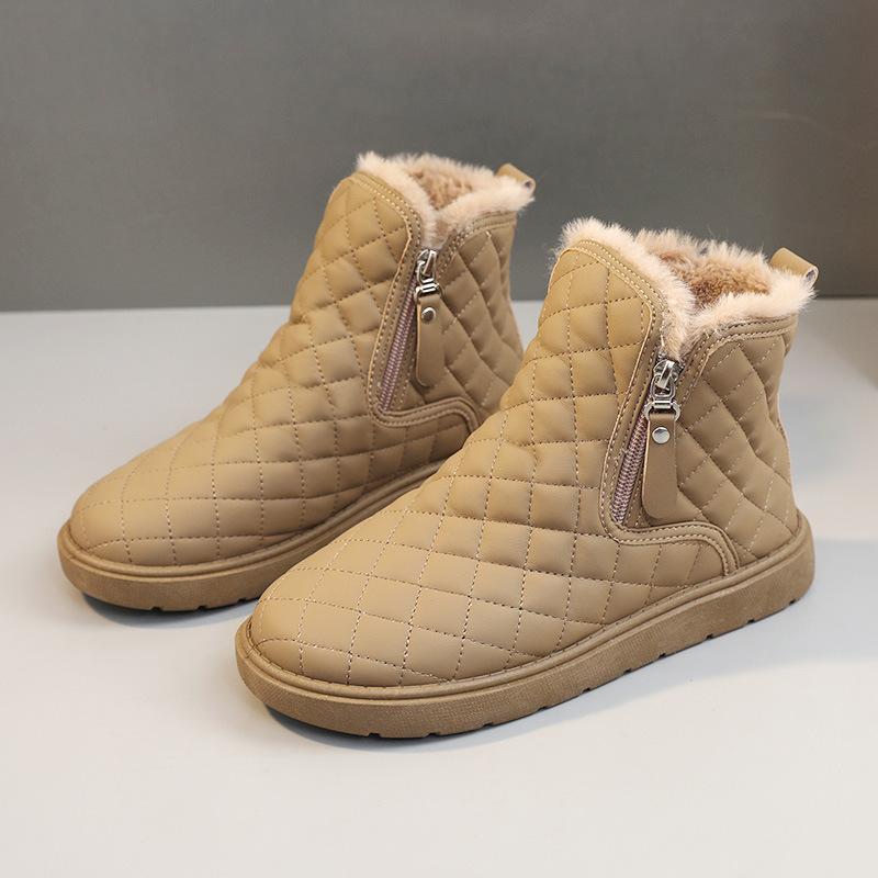 New Short Boots 2026 Winter Snow Boots with Mid Top Zipper and Velvet Shoes for Students  Board Shoes for Women