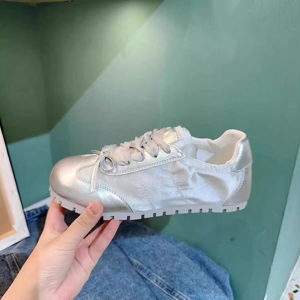 Round head fashion versatile high sense platform white shoes women's new spring retro lightweight sports shoes