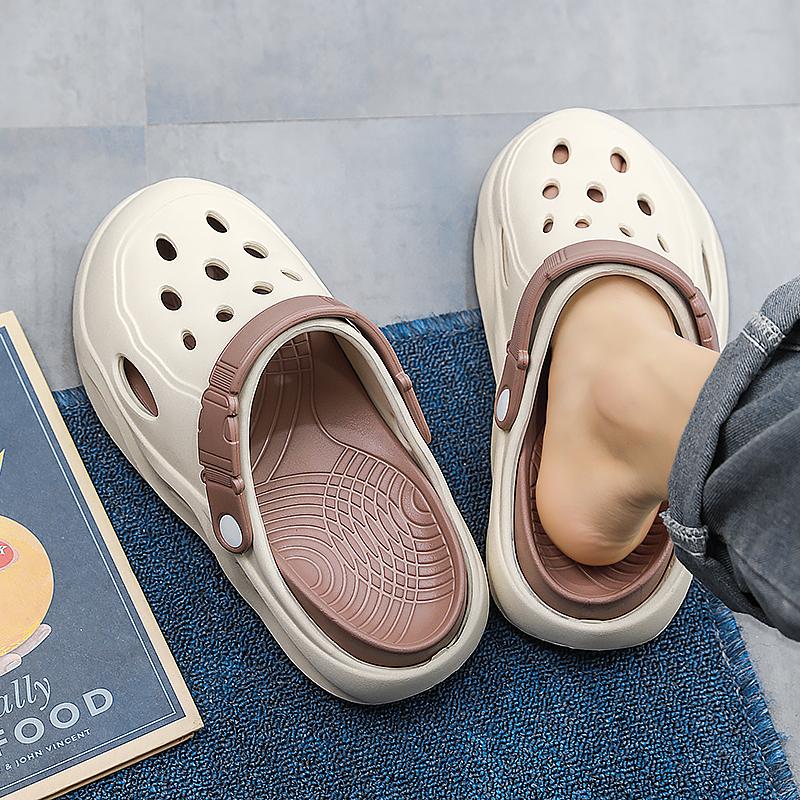 Fashion Men's Outdoor Slippers Sandals Beach Comfortable Slides Soft Clogs Men Casual Garden Shoes NEW Men Women Beach Sandals Slippers