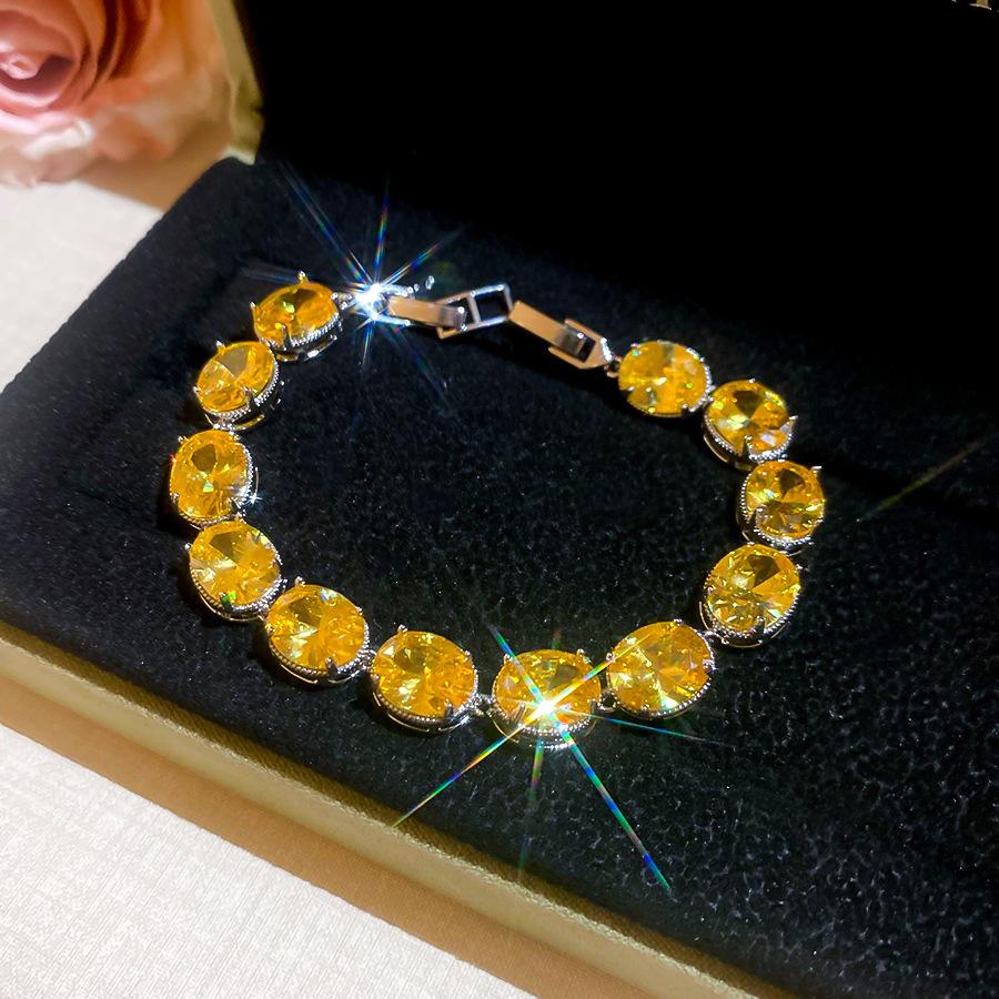 Europe and the United States Hot-selling Color Oval Love Zircon Bracelet Light Luxury Bracelet Personalized Jewelry Women