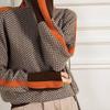 Geometrischer Strickpullover mit Farbblock-Kanten für Damen Herbst