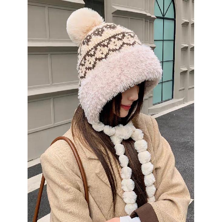 

New autumn and winter women s woolen hat, thickened fleece, ear protection, warm, face-slimming, cycling Lei Feng hat 54-60cm(Flexible, suitabl