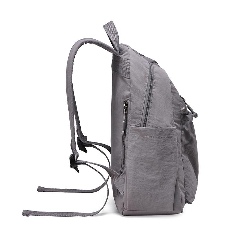 Backpack Women's Outdoor Travel Backpack Large Capacity Nylon Bag