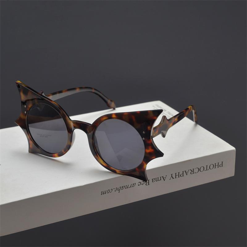 1PC Halloween Bat Hip Hop Funny Sunglasses New Sunglasses Nightclub Disco Sunglasses