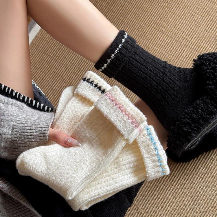 Autumn Winter Thicken Warm Women Socks Japanese Fashion Knitted Middle Tube Socks Women Solid Color Long Socks Christmas Gifts