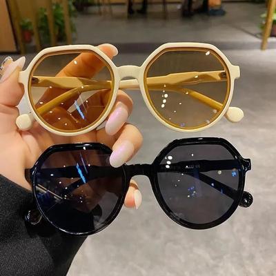 Fashion Candy Color Vintage Square Eyewear Small Frame Women Sunglasses Fashion Accessory