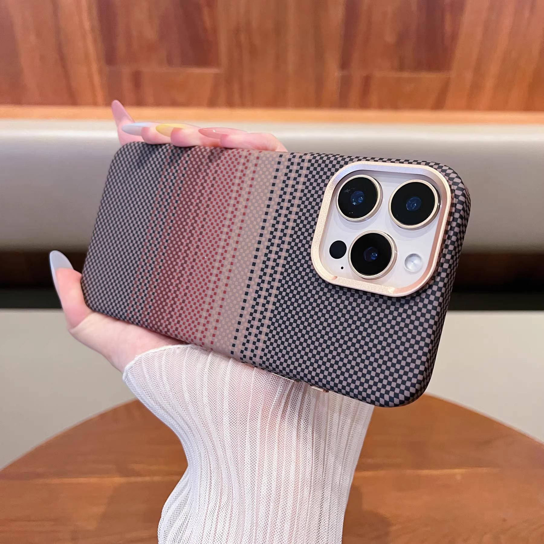 

Magnetic Charging Cover for iPhone 17 16 15 Pro Max Magnets Camera Alloy Lens Protection Hard PC Phone Case Carbon Relief Shell iPhone 16 Pro Max