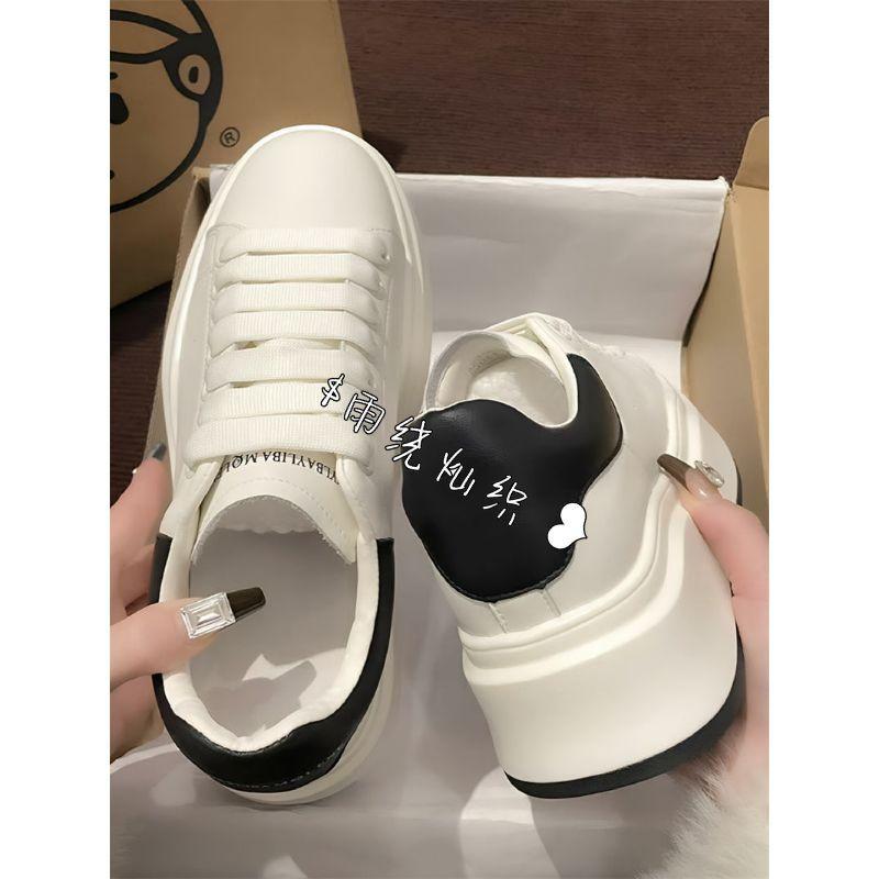 

Ruxi little white shoes women s 2025 summer explosion versatile thick-soled small height-increasing shoes sports and leisure muffin board shoes 35