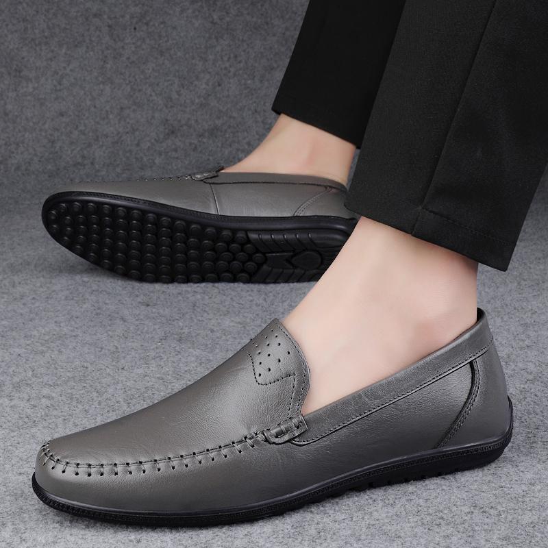 New Loafers Men's Genuine Leather Slip-on Classic Leather Shoes Soft Sole Comfortable Moccasin Casual Shoes Designer Men Shoes