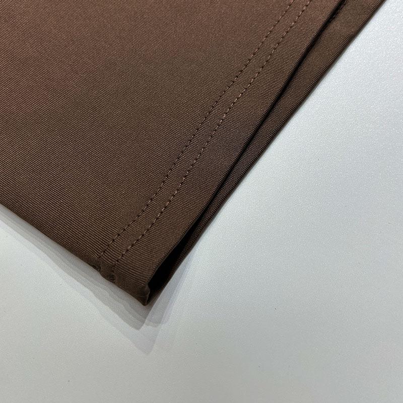 Sexy skládaný overal s odhalenými zády a jedním výstřihem bez rukávů