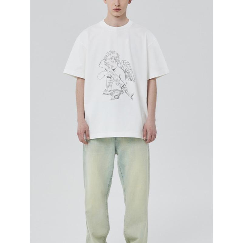 White Oversized T-Shirt with Angel Holding Rifle Graphic Print Casual Streetwear Top for Men and Women