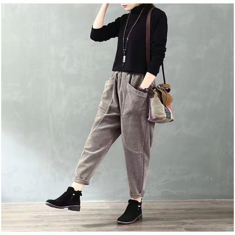 Autumn Winter Elastic Waist Solid Loose Causal Corduroy Harem Pants Women Pockets All-match Velvet Trousers