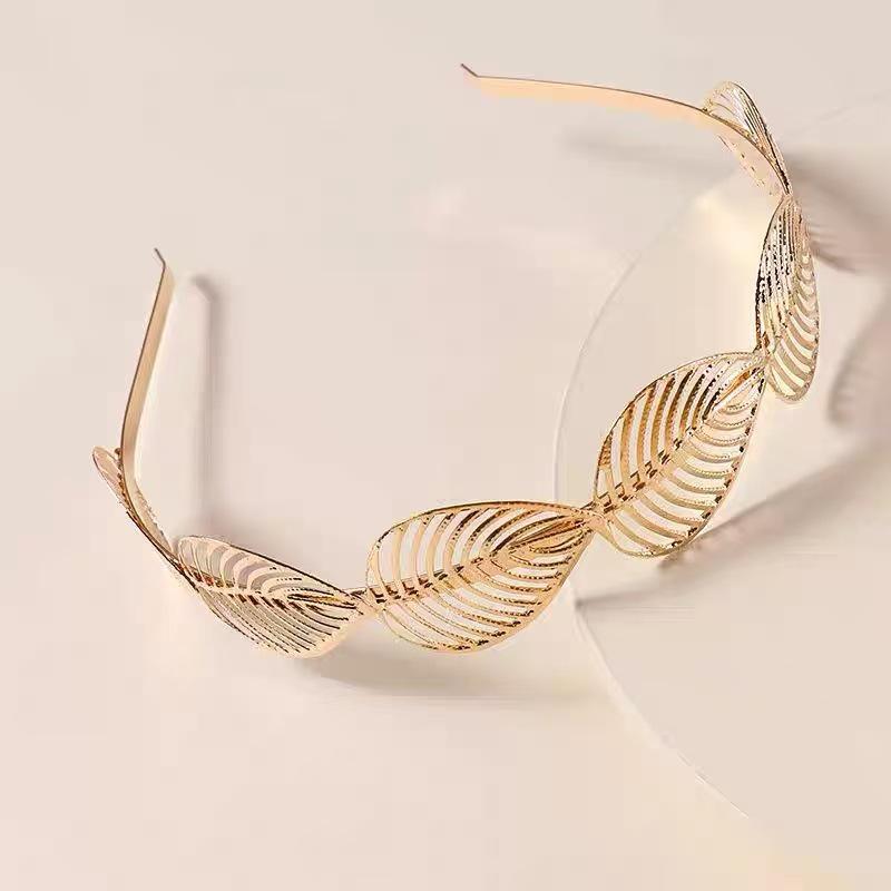 European & American Court Style Floral Metal Pearl Headband