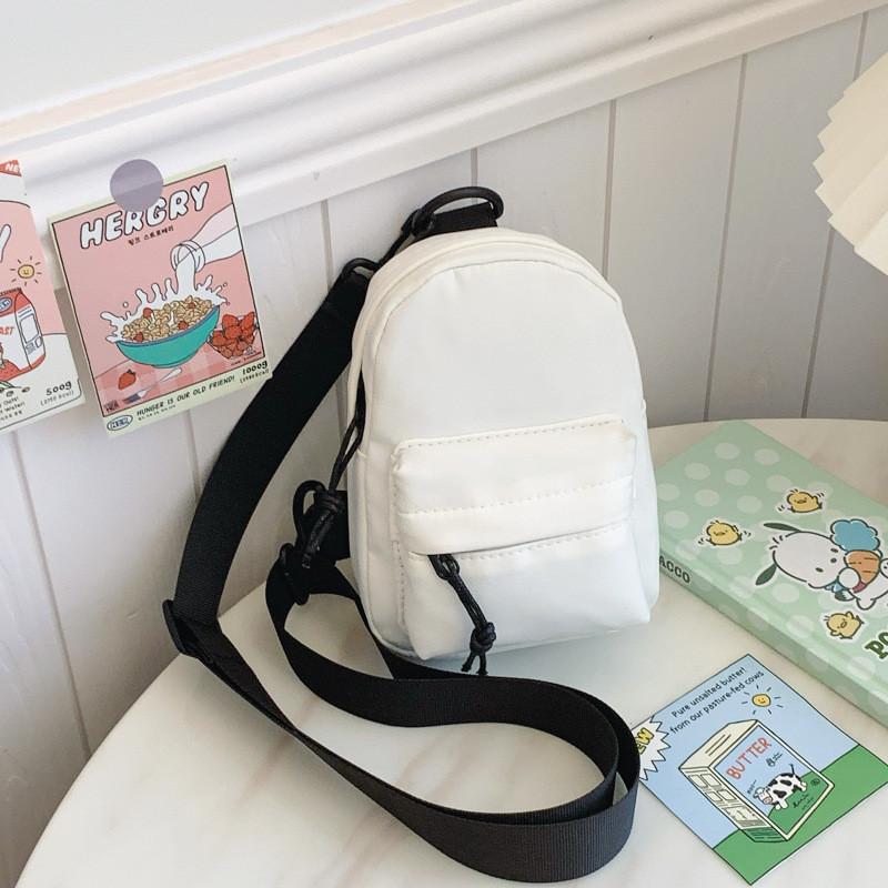 Trendy Minimalist Casual Crossbody Bag For Kids Stylish Nylon Chest Pack