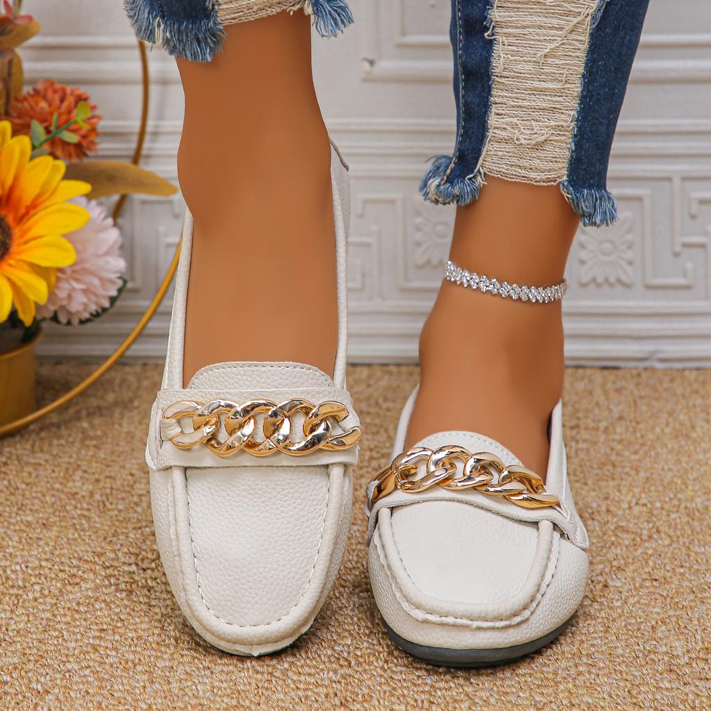 Spring Autumn New Bean Shoes Female Women Round Head Low Heel Metal Chain Casual Footwear Mother Shoes Lady Loafer