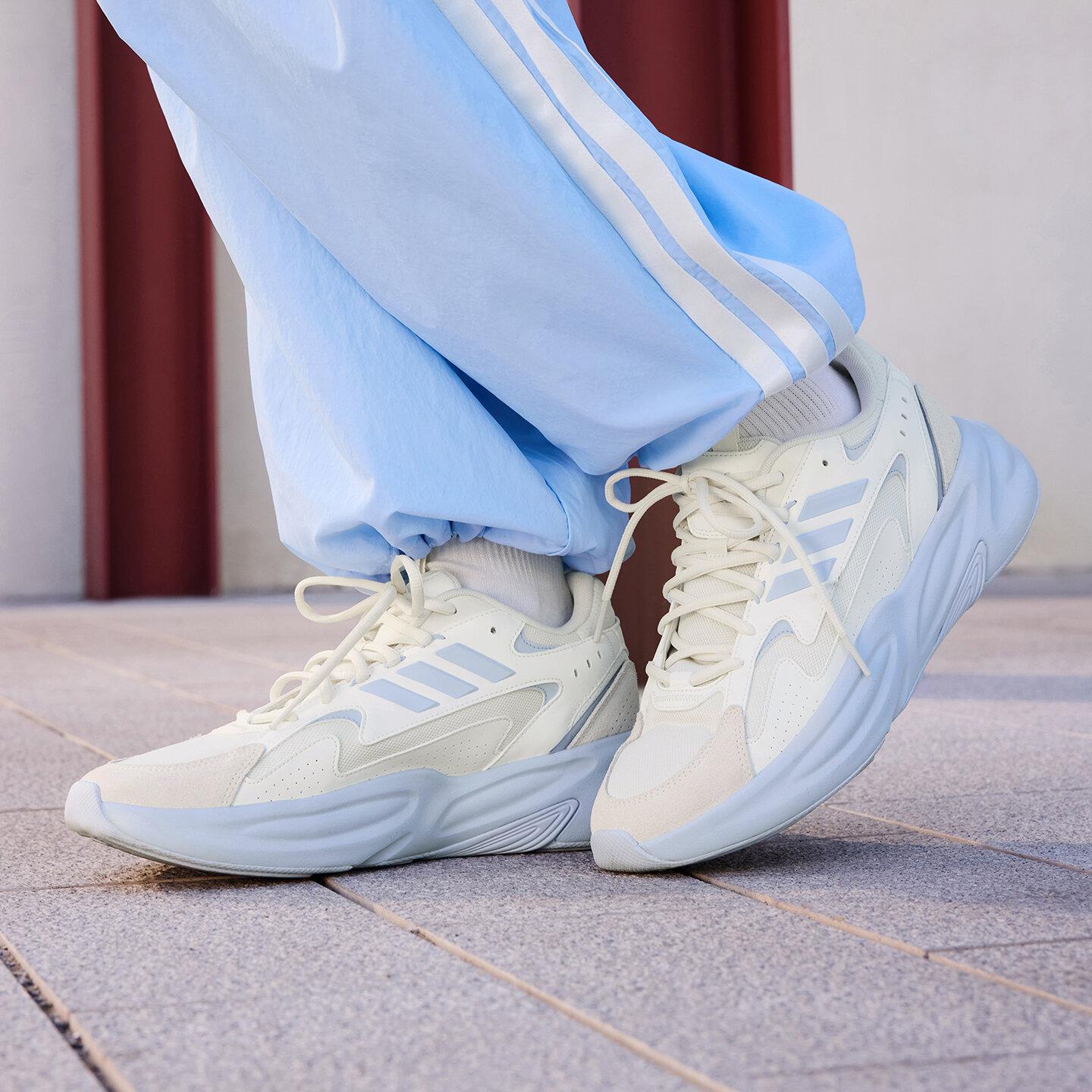 Adidas OZWAVE Low top Chunky Sneakers Unisex White Blue 40