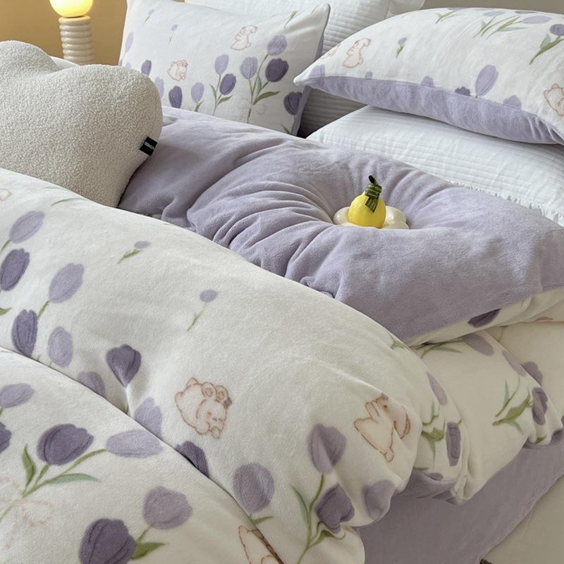 Set de patru piese din catifea cu lapte de iarnă de clasa a în desene animate pat îngroșat pentru student cearșaf de pat din trei piese cearșaf de pat cuvertură