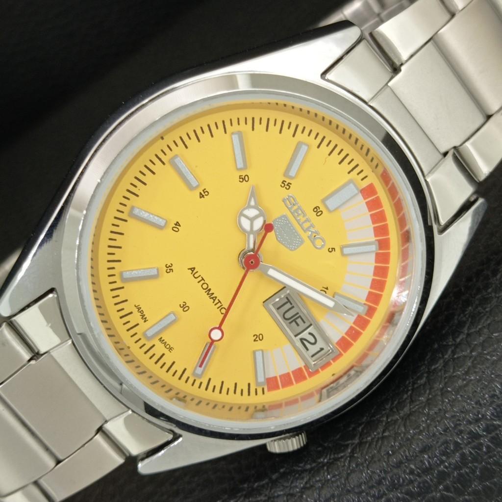 VINTAGE REFURBISHED SEIKO 5 AUTOMATIC JAPAN MENS YELLOW DIAL WATCH a446146-1