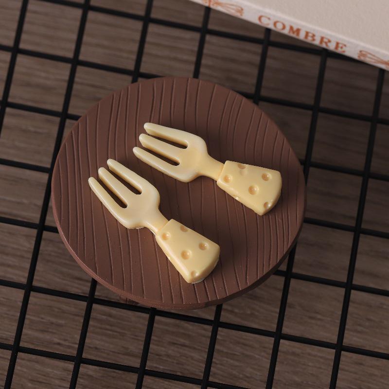 DIY Miniature Cheese Knife & Fork Set with Plate Figurine Keychain Resin Jewelry