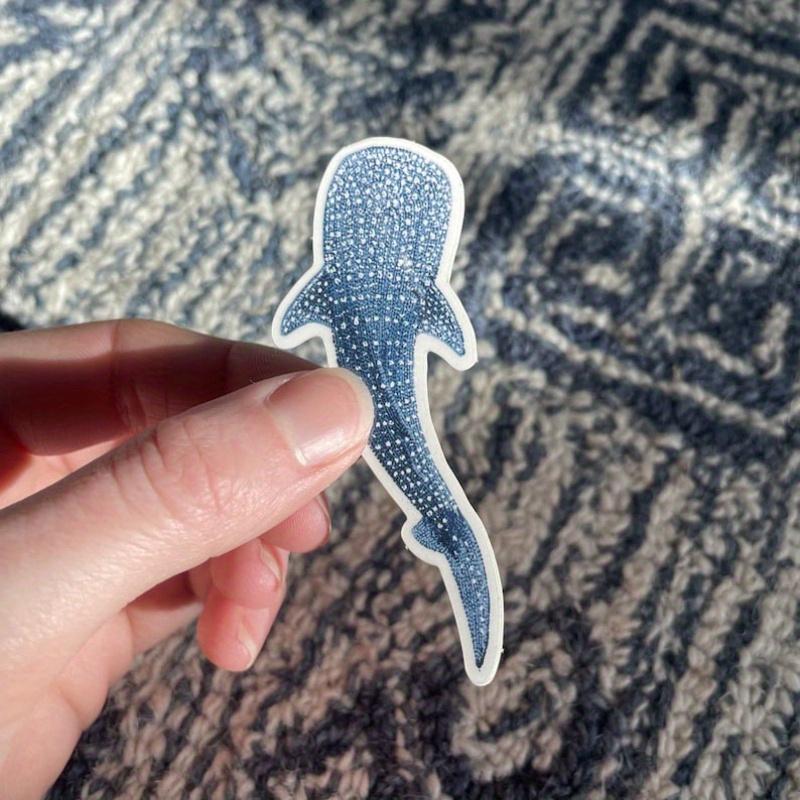 Naklejka Rekin Wielorybi - naklejka winylowa, naklejka na etui na telefon, naklejka na butelkę na wodę, naklejka bez PVC, odporna na warunki atmosferyczne, wodoodporna