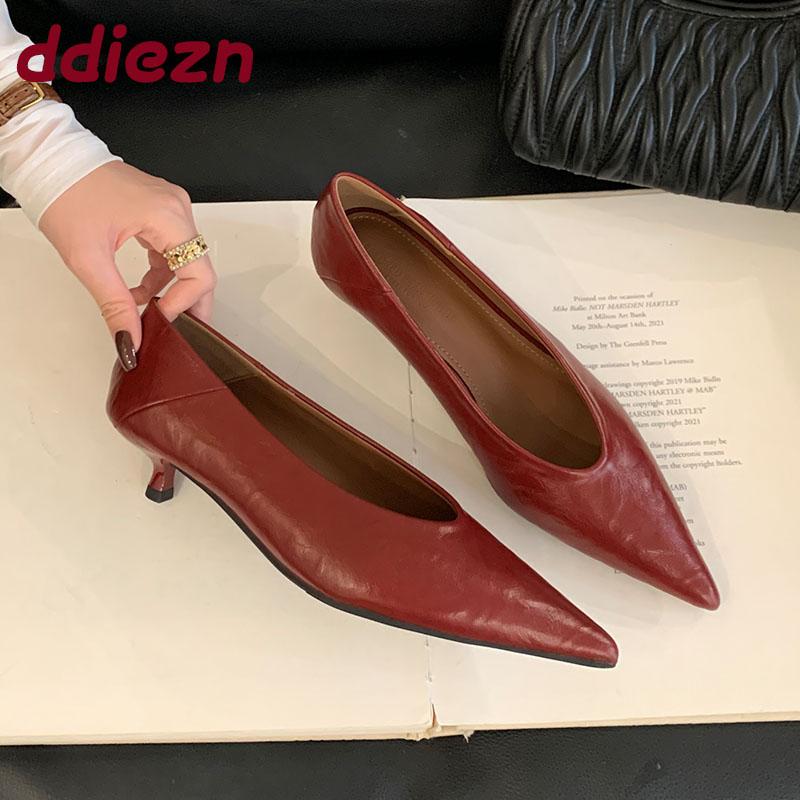 Fashion 2025 New Pointed Toe Ladies Thin Heels Pumps Shoes Casual Fashion Shallow Female Slip On Footwear Low Heel Shoes For Women