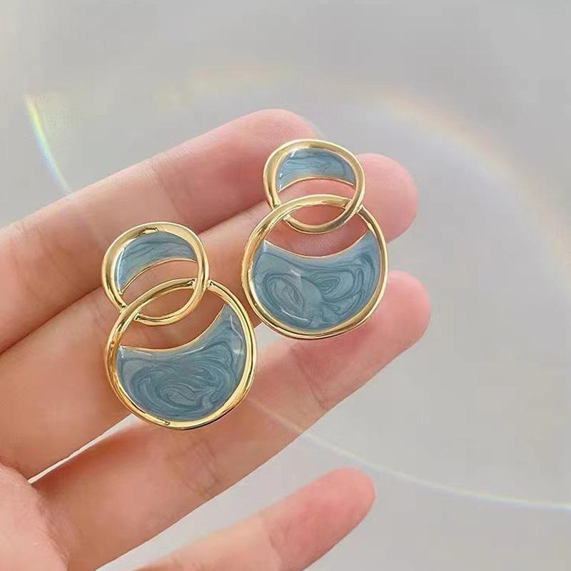 

Autumn and winter Maillard style double rings drip glaze sea blue travel earrings with high-end light luxury French design earrings