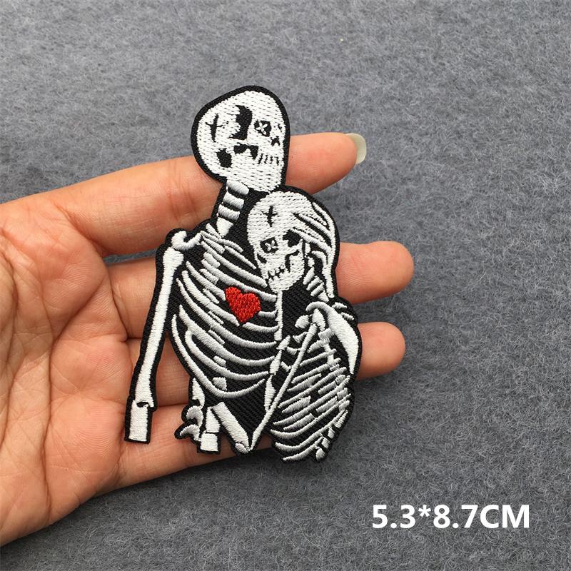 Punk Patch Flame Embroidery Patches For Clothes Scary Skull Iron On Patches On Clothing Embroidered Jacket Badge Sticker