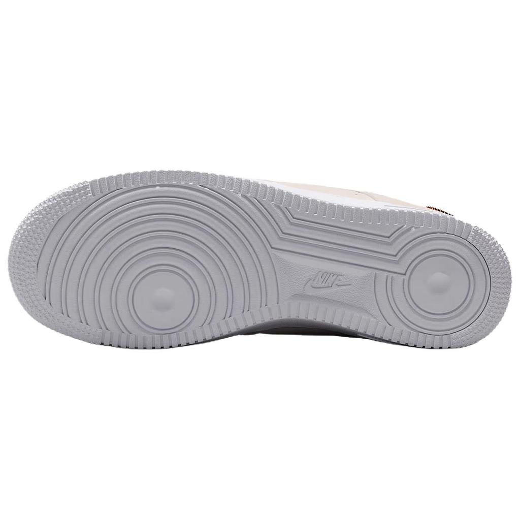 Nike Air Force 1 07 SE Comfortable Soft Breathable Low-Top Sneakers Women sneakers Beige IQ9964-100