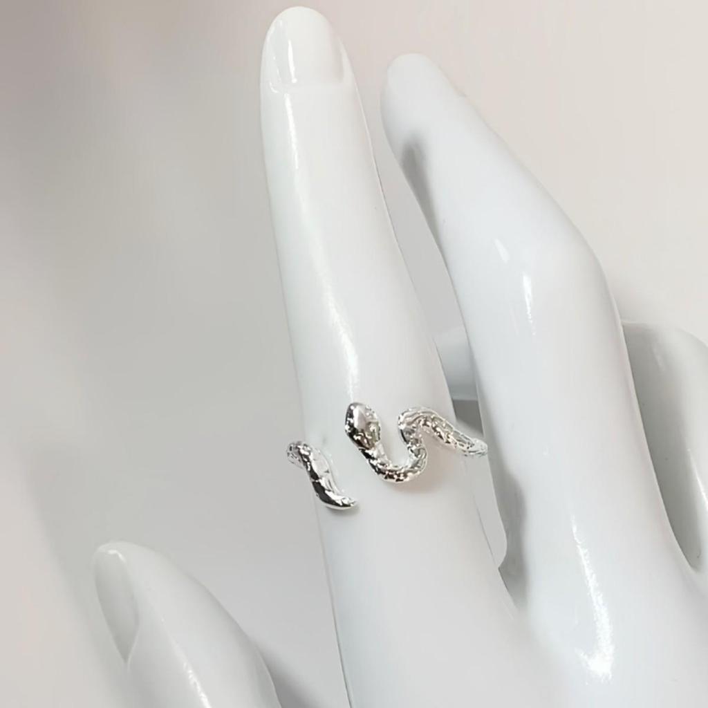 Snake Spirit Women's Ring - Sweet, Cool, Minimalist Snake Design, Index Finger Accessory