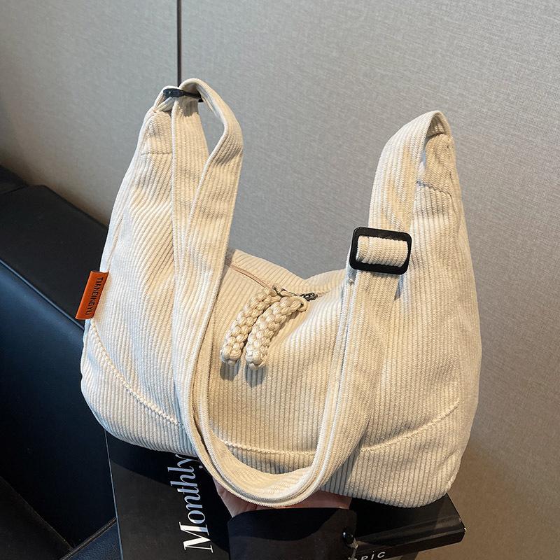 

Fashion commuting large capacity shoulder messenger bag women 2025 autumn casual tote bag Korean version shopping underarm bag women белый