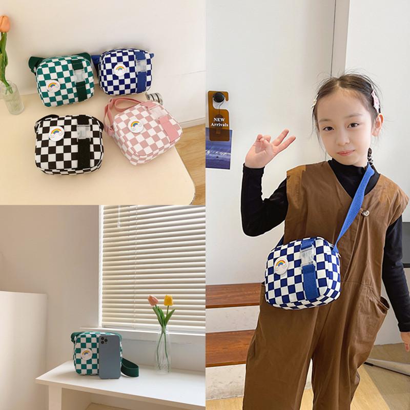 Vintage Chessboard Pattern Kids Shoulder Bag With Expandable Lightweight Nylon For Daily Use
