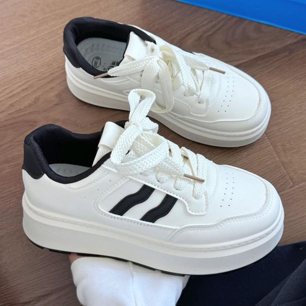 Children's new autumn and winter platform versatile and lightweight ins student fashion lightweight board shoes