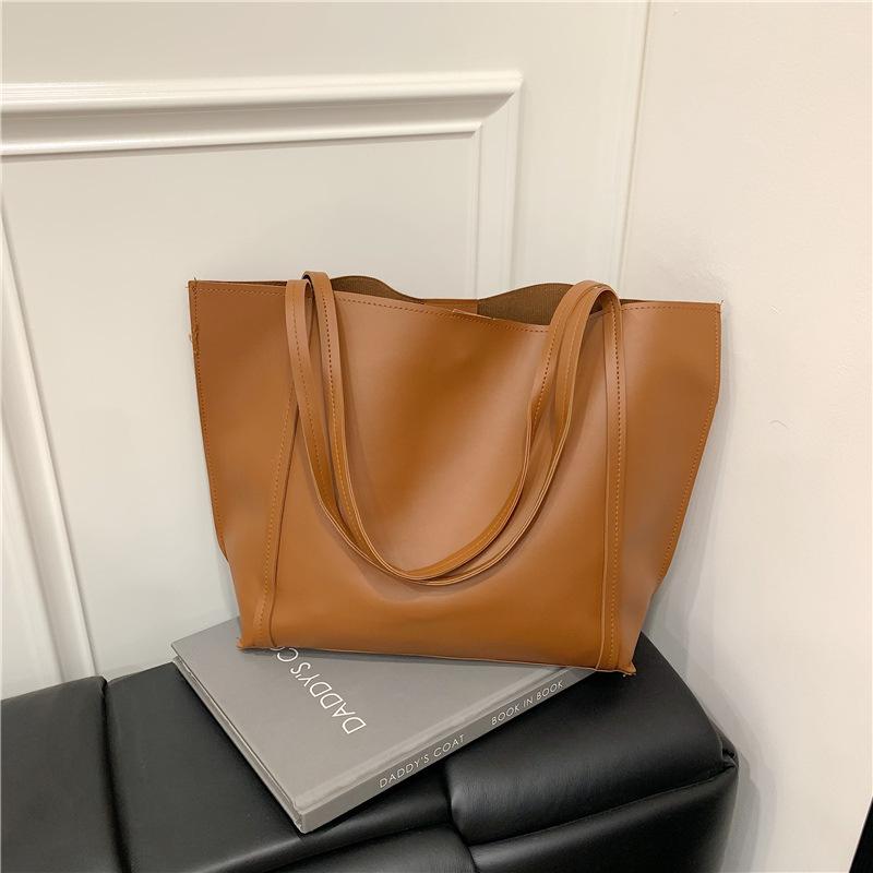 Large-capacity Bag Women's 2025 Autumn New Textured Women's Bag Simple Retro Handbag Single Shoulder Commuter Tote Bag