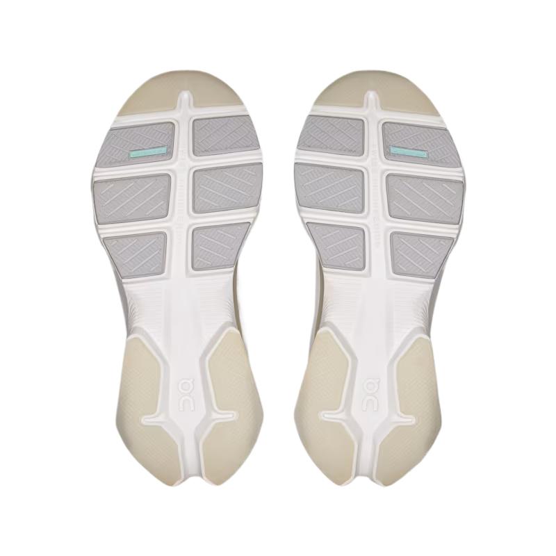 On TPU Low top Training Shoes Women's 3WG10141200
